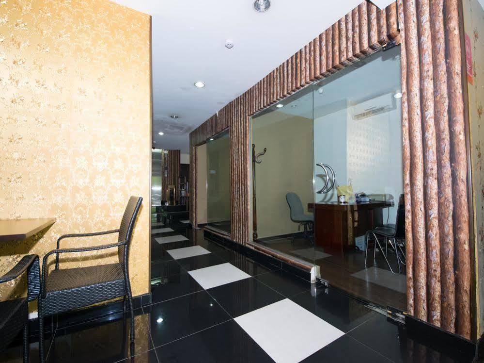 Oyo Rooms Maharajalela Monorail Station Κουάλα Λουμπούρ Εξωτερικό φωτογραφία